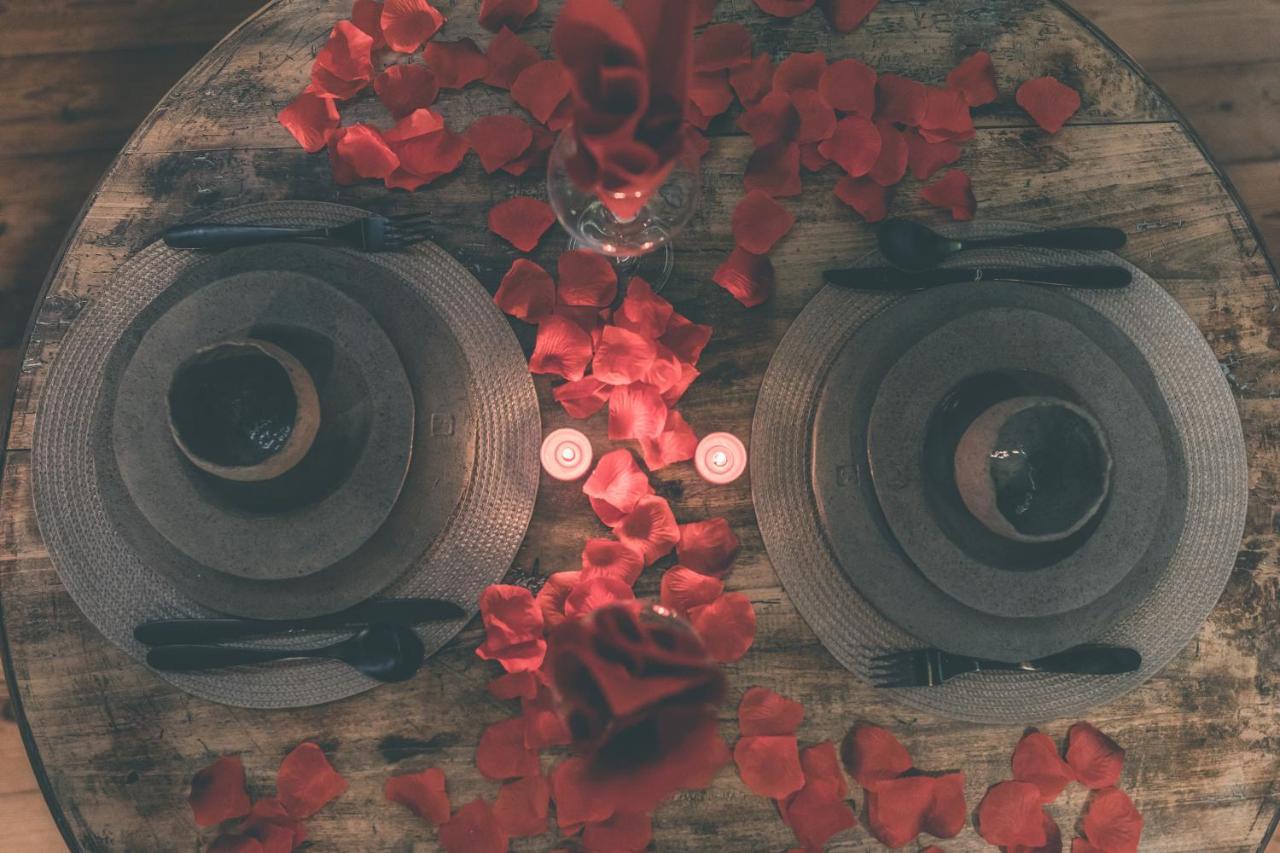 Romantic Getaway - Sauna And Jacuzzi - El Clandestino Стумон Екстер'єр фото